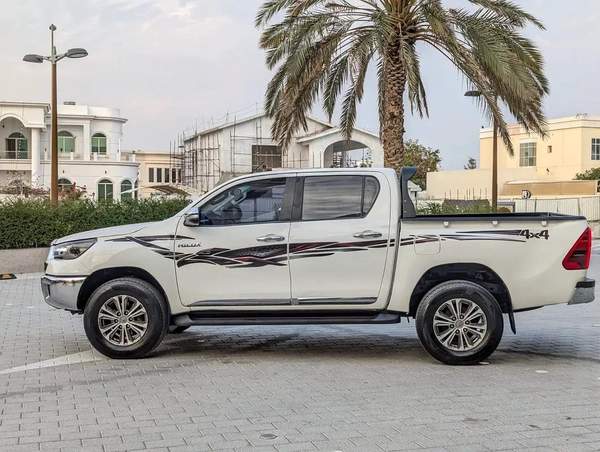 Toyota Hilux SR5
