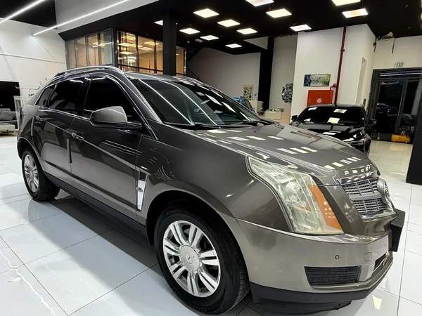 GCC Cadillac SRX Luxury 2011 - Well Maintained