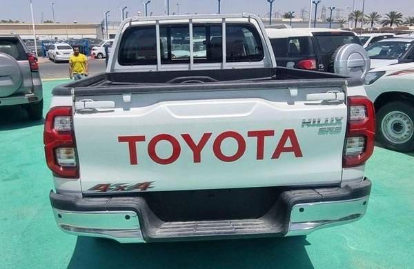 Toyota Hilux 2023 TOYOTA HILUX 2.8 DC DIESEL 4X4 MANUAL GEAR