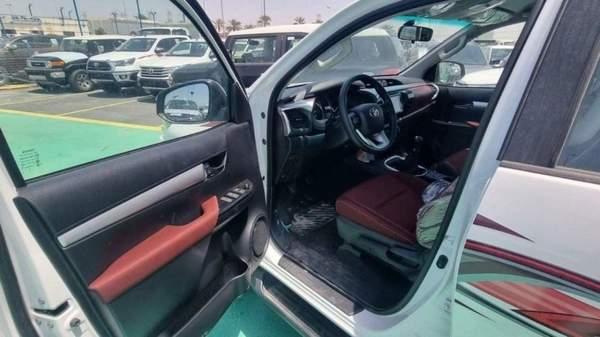 Toyota Hilux 2023 TOYOTA HILUX 2.8 DC DIESEL 4X4 MANUAL GEAR
