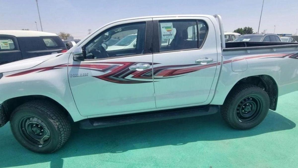 Toyota Hilux 2023 TOYOTA HILUX 2.8 DC DIESEL 4X4 MANUAL GEAR-11-11