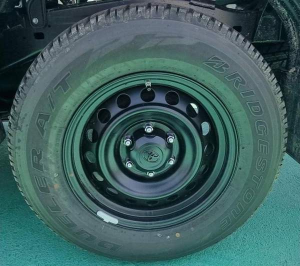 Toyota Hilux 2023 TOYOTA HILUX 2.8 DC DIESEL 4X4 MANUAL GEAR