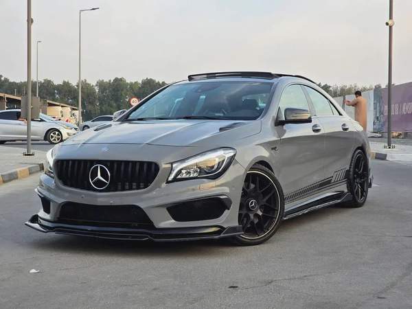 مرسيدس CLA45 مواصفات خليجية 2015 بحالة جيدة