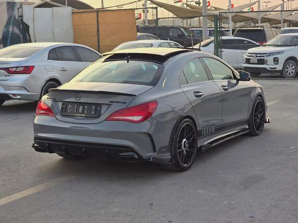 مرسيدس CLA45 مواصفات خليجية 2015 بحالة جيدة