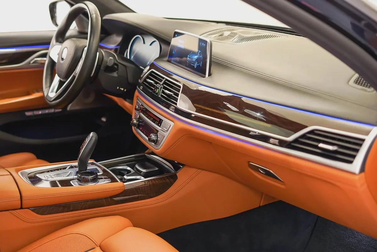 AED 1394 PM | BMW 750Li X drive 2017 | HIGH SPECS | PRISTINE CONDITION | 1 YEAR WARRANTY | GCC-15-15