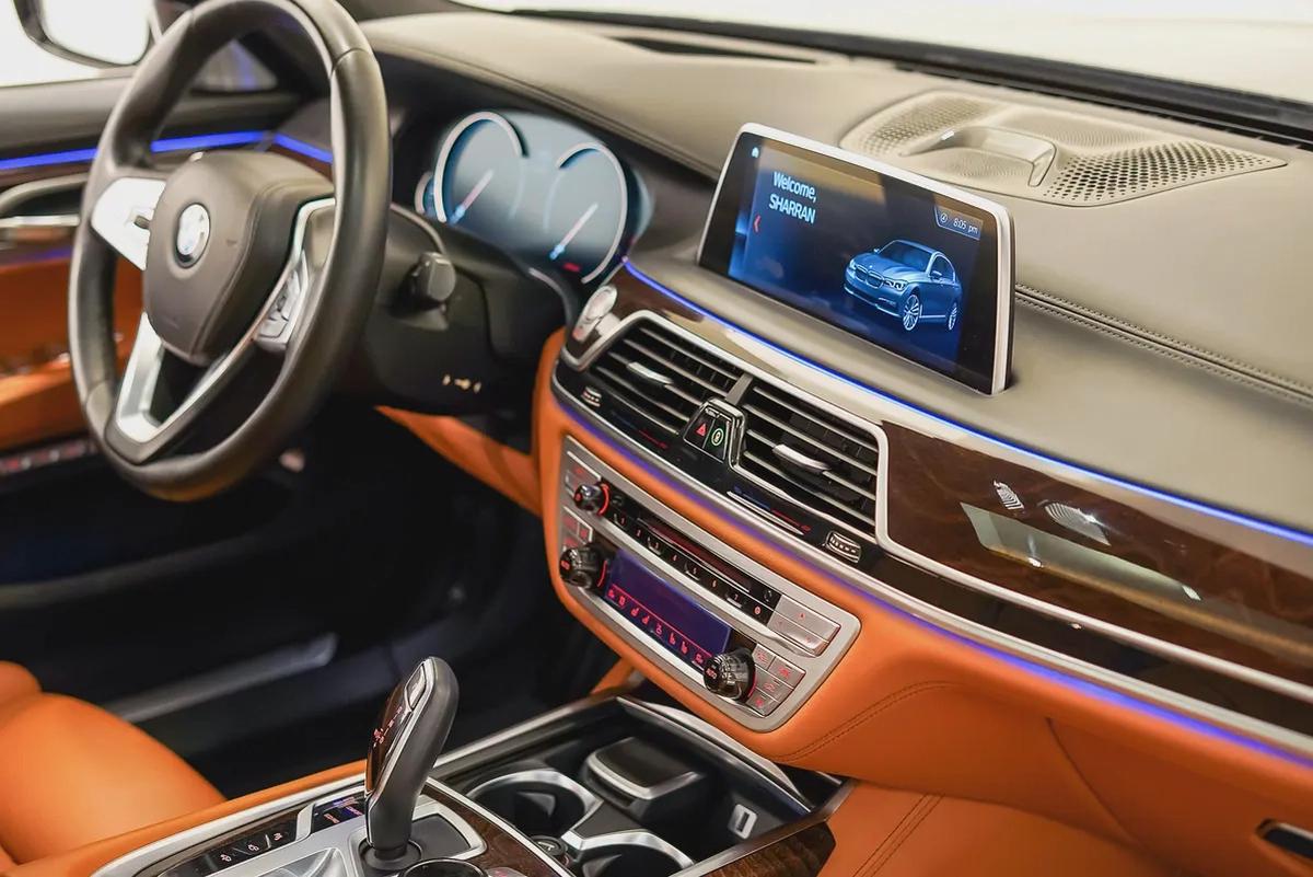 AED 1394 PM | BMW 750Li X drive 2017 | HIGH SPECS | PRISTINE CONDITION | 1 YEAR WARRANTY | GCC-16-16