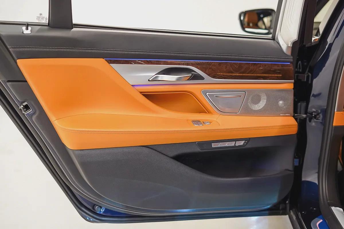 AED 1394 PM | BMW 750Li X drive 2017 | HIGH SPECS | PRISTINE CONDITION | 1 YEAR WARRANTY | GCC-17-17