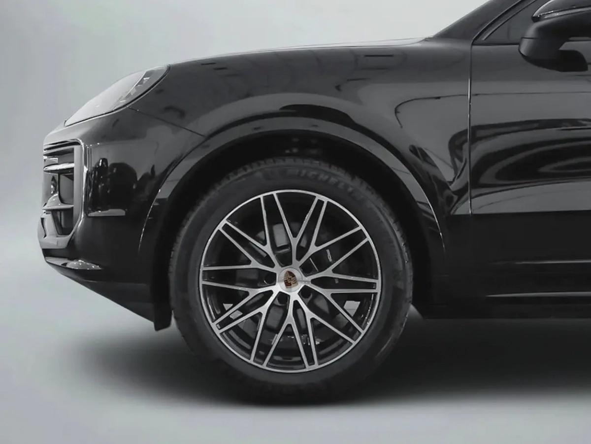 8,062 AED / 60 months | 0% DP | 2024 Porsche Cayenne / Porsche Warranty-5-5
