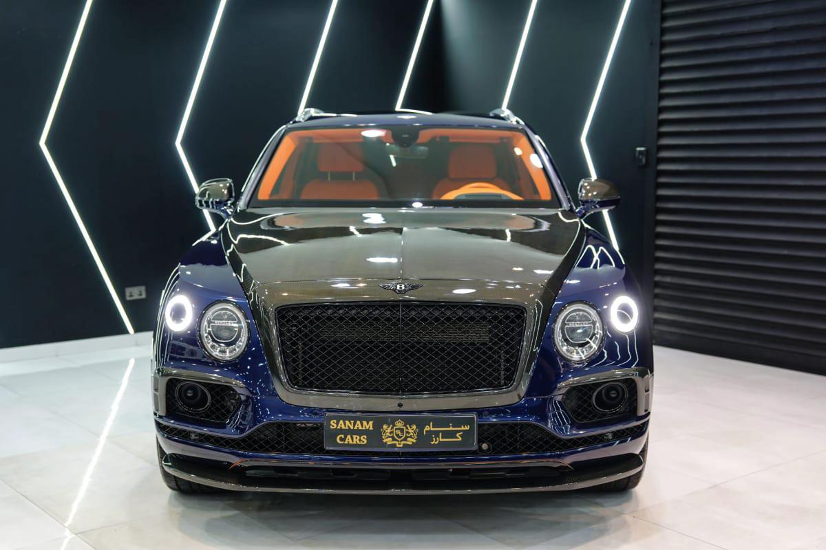 Bentley Bentayga-8-8