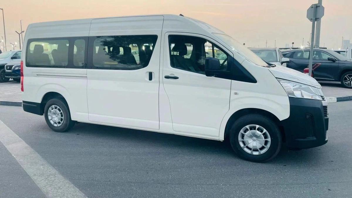 Toyota Hiace HIACE 2.8 AUTOMATIC DIESEL-7-7