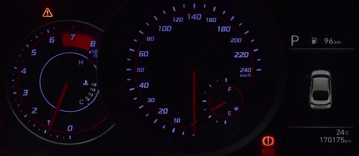 Hyundai Elantra ( 2022 Model ) in White Color GCC Specs-10-10