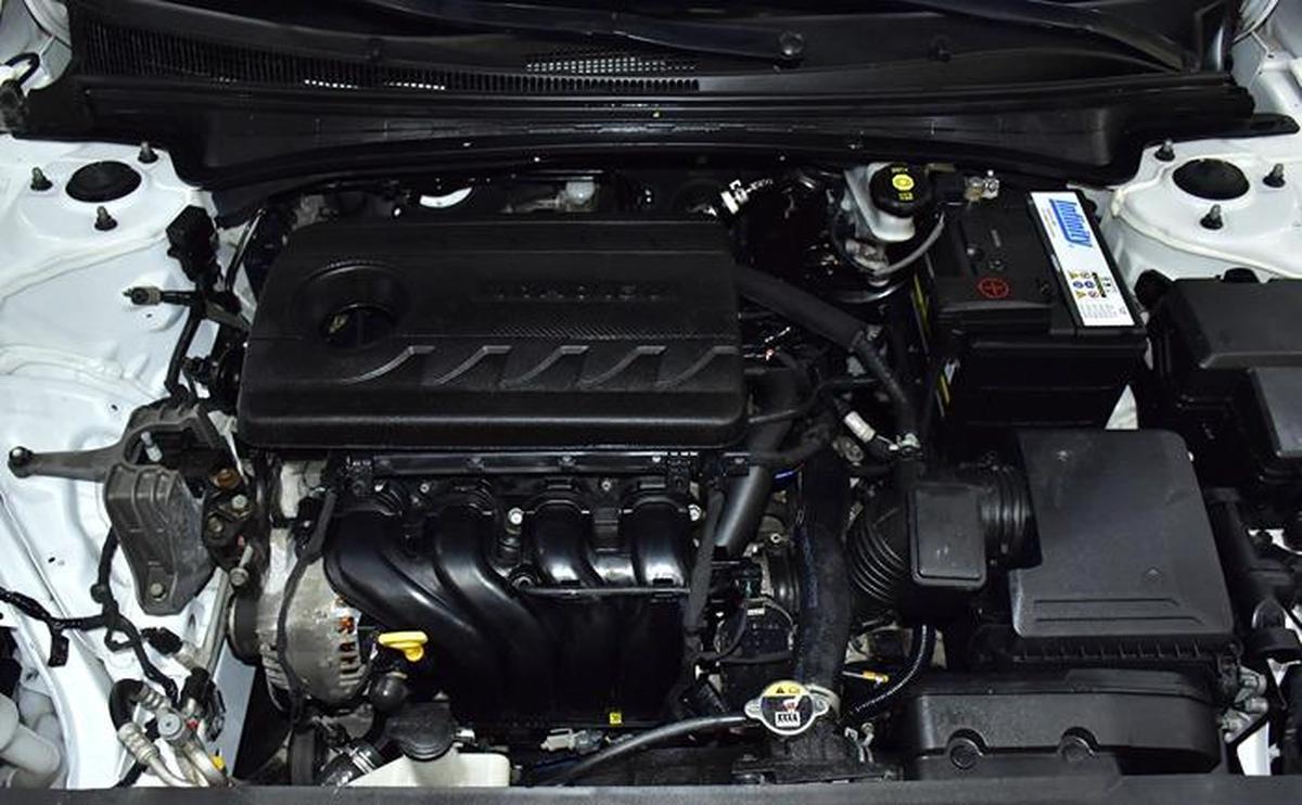 Hyundai Elantra ( 2022 Model ) in White Color GCC Specs-9-9