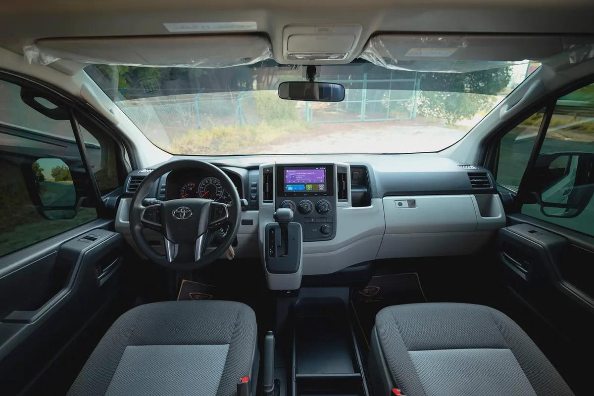 High-Roof 13-Seater Passenger Van | Automatic | GCC Specs | Ref#T28025-6-6