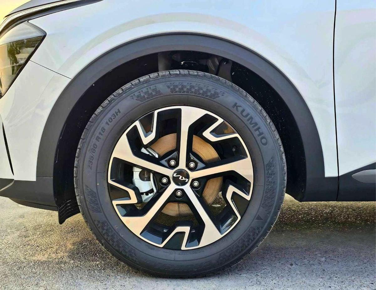 Kia Sportage PREMIUM SMART VERSION / 1.5L PETROL V4 / 360 CAMERA / PANORAMIC ROOF (CODE # KSRP)-8-8
