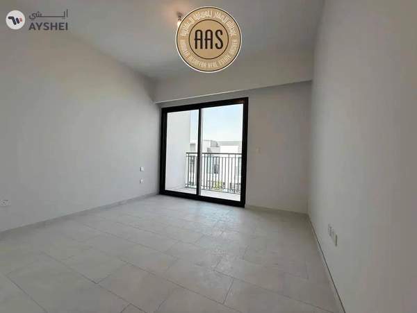 Deal Of The Day ! 3Bedroom Townhouse Villa Available For Rent in Villanova
