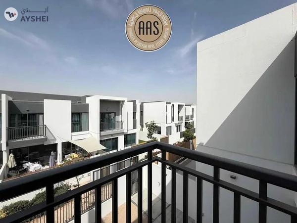 Deal Of The Day ! 3Bedroom Townhouse Villa Available For Rent in Villanova