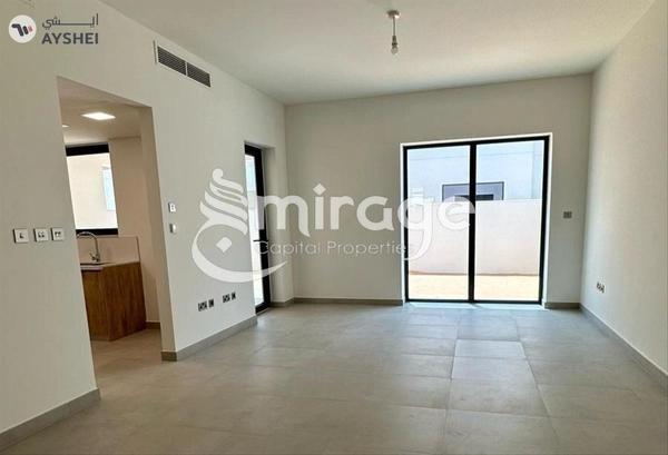 TOWNHOUSE FOR SALE IN NOYA 1, NOYA
