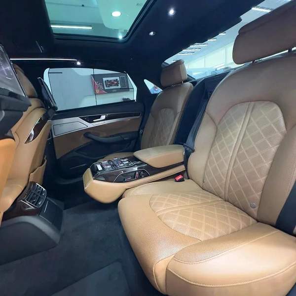 2016 Audi A8L quattro GCC Specs