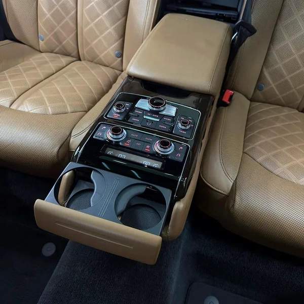 2016 Audi A8L quattro GCC Specs