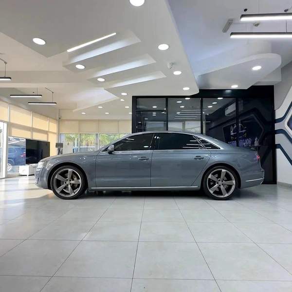 2016 Audi A8L quattro GCC Specs