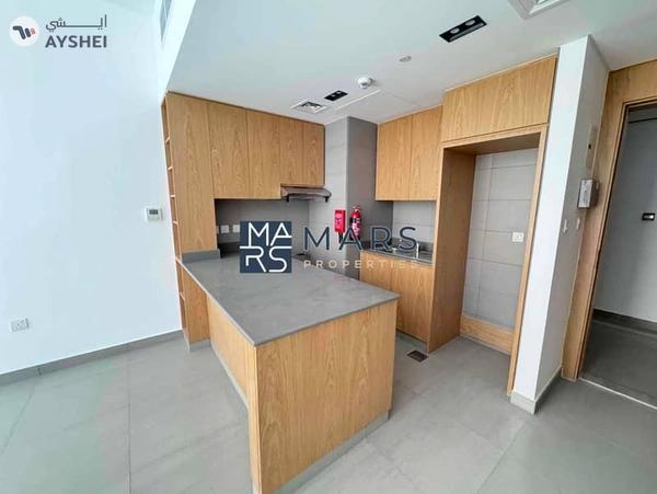 Luxurious brand new one bedroom with all facilities available in Al Mamsha