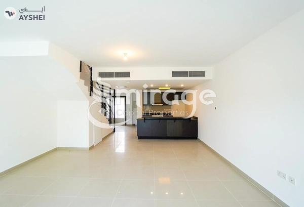 Townhouse for rent in Desert Style, Al Reef Villas