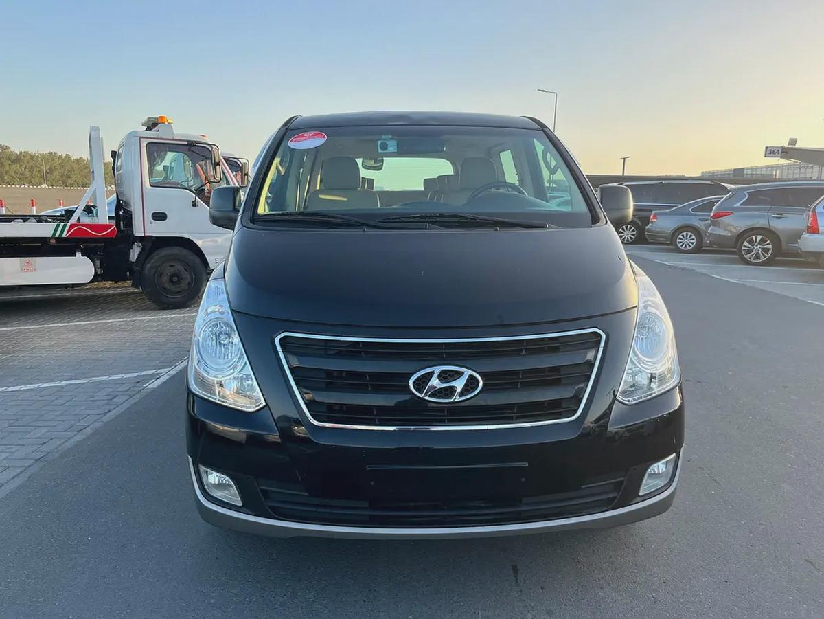 Hyundai H1 GLS 2017 - Korean Specs - Perfect for Family or Business-1-1
