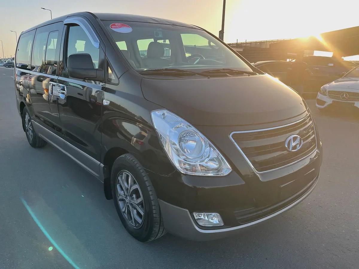Hyundai H1 GLS 2017 - Korean Specs - Perfect for Family or Business-2-2