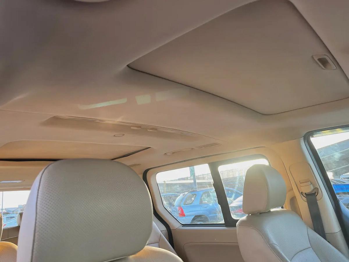 Hyundai H1 GLS 2017 - Korean Specs - Perfect for Family or Business-9-9