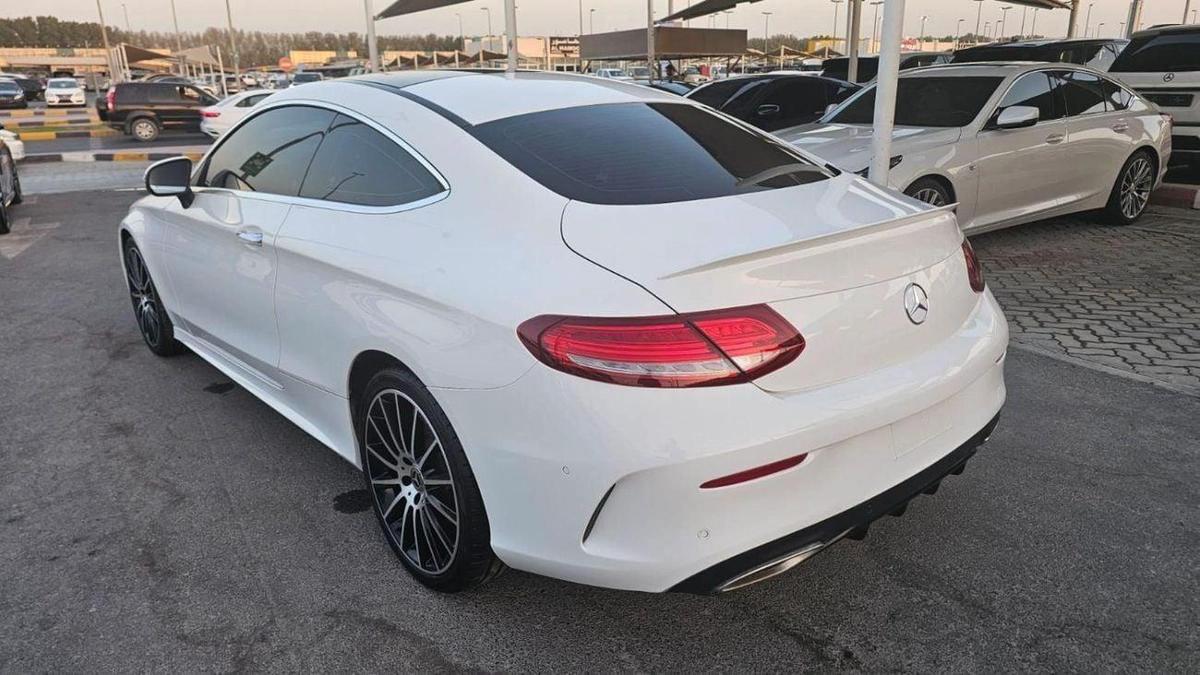 Mercedes-Benz C 200 Mercedes c200 v4 2018-3-3