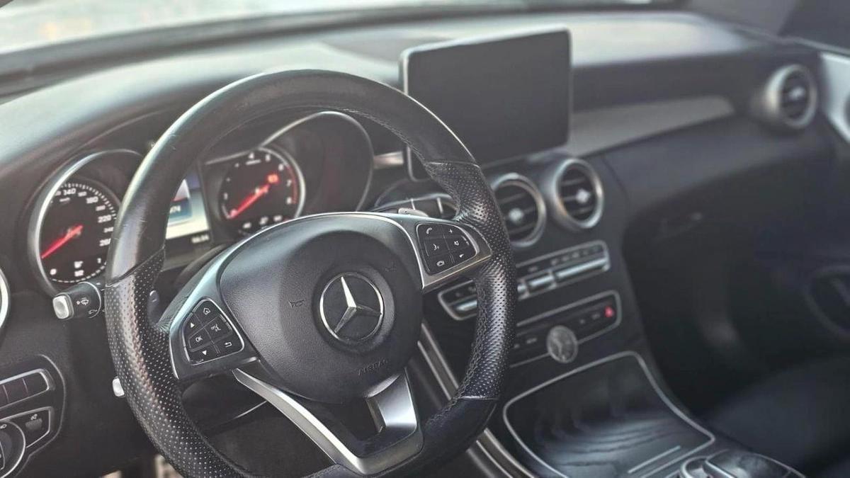 Mercedes-Benz C 200 Mercedes c200 v4 2018-8-8
