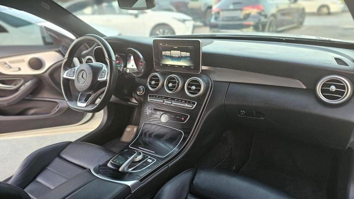 Mercedes-Benz C 200 Mercedes c200 v4 2018-10-10