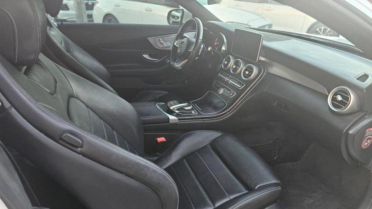 Mercedes-Benz C 200 Mercedes c200 v4 2018-11-11