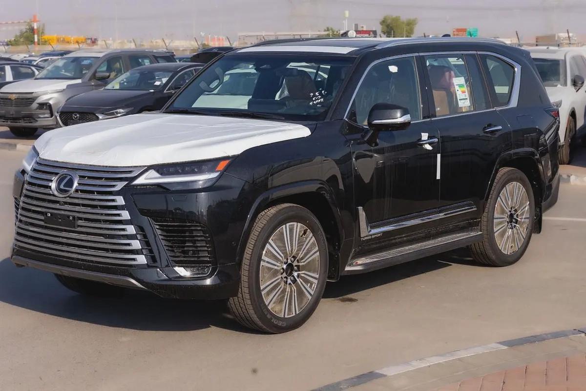 Lexus LX 700h Signature 2026 - GCC Specs - Brand New-0-0