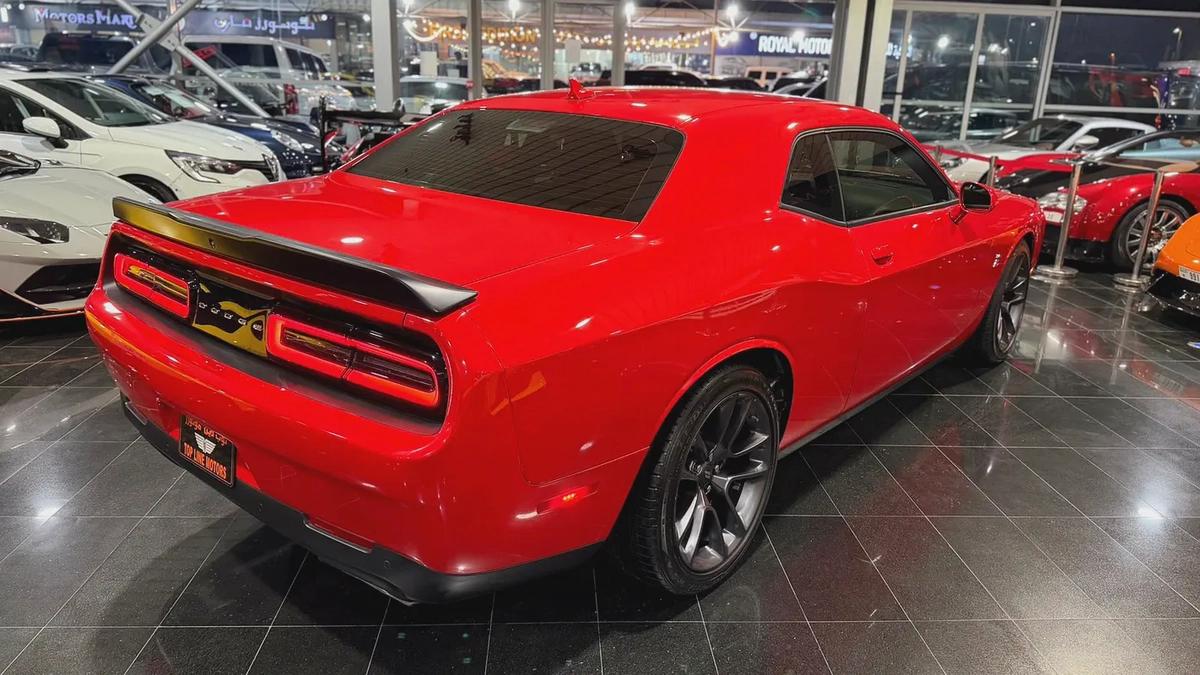 DODGE CHALLENGER 6.4L,SRT SCAT PACK, MANUAL GEAR,, EXCELLENT CONDITION-8-8