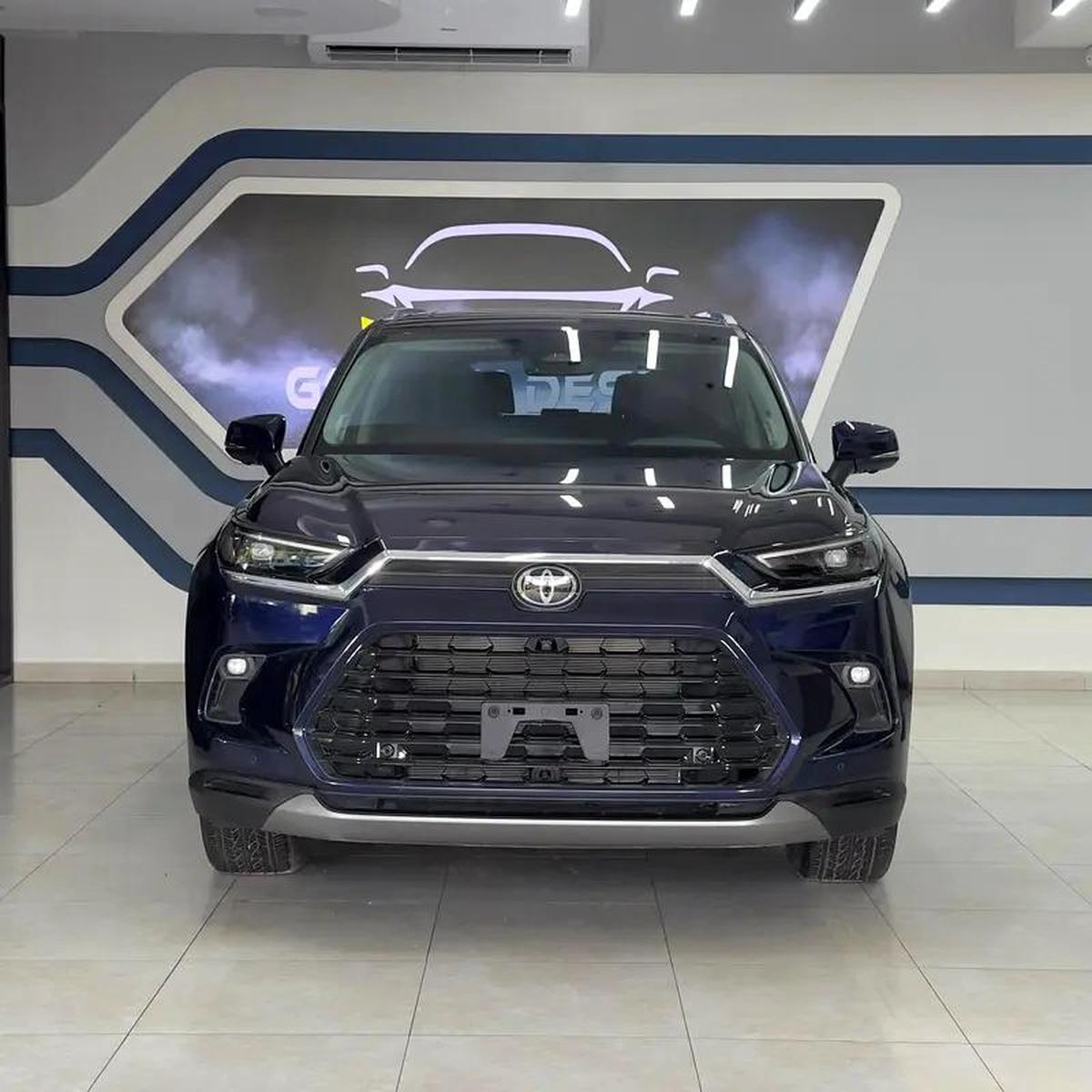 Toyota Grand Highlander Limited-9-9