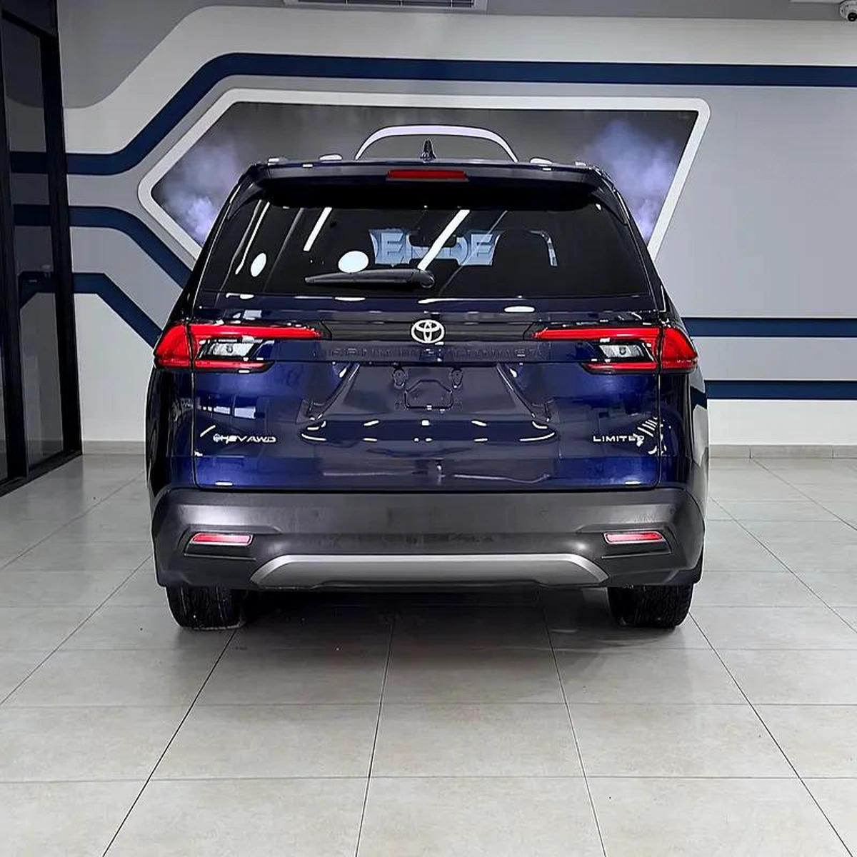 Toyota Grand Highlander Limited-5-5
