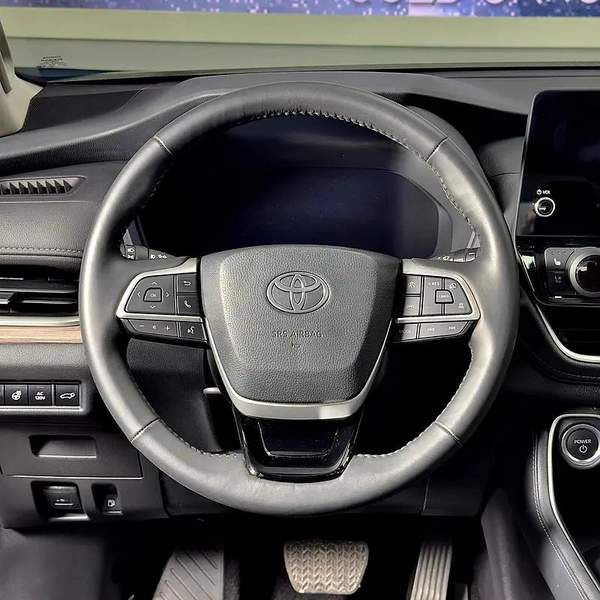 Toyota Grand Highlander Limited
