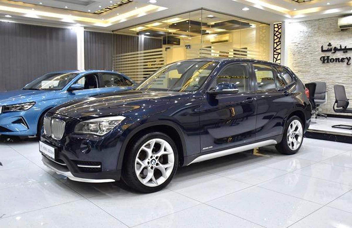 BMW X1 sDrive18i ( 2015 Model ) in Blue Color! GCC Specs-8-8