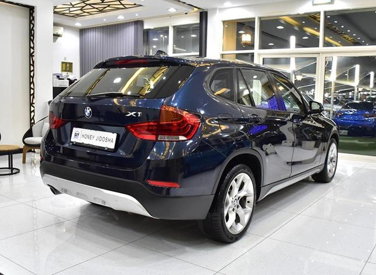 BMW X1 sDrive18i ( 2015 Model ) in Blue Color! GCC Specs-4-4