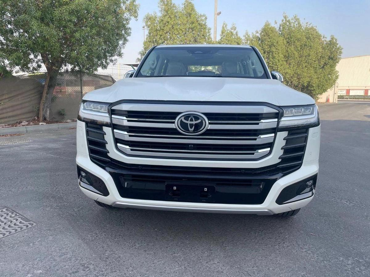Toyota Land Cruiser VXR HYBRID 2026 MODEL-0-0