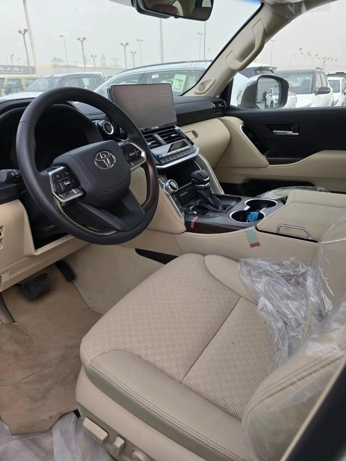 Toyota Land Cruiser VXR HYBRID 2026 MODEL-9-9