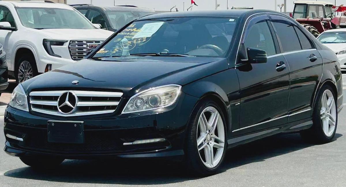 BENZ C300 | 2010 | ONLY | 111271 KM | JAPAN IMPORT | CLEAN TITLE-1-1