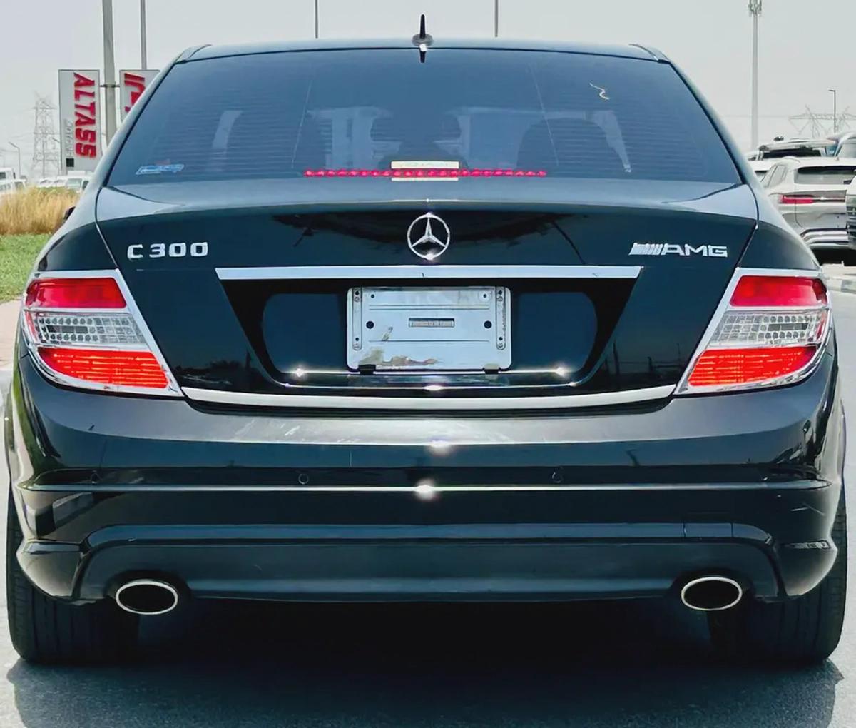 BENZ C300 | 2010 | ONLY | 111271 KM | JAPAN IMPORT | CLEAN TITLE-5-5