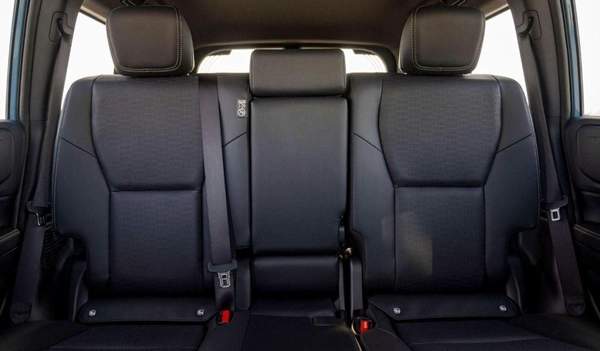 Toyota Prado PRADO 250 2.8D AT FIRST EDITION MY2025 – BLUE & GREY ROOF