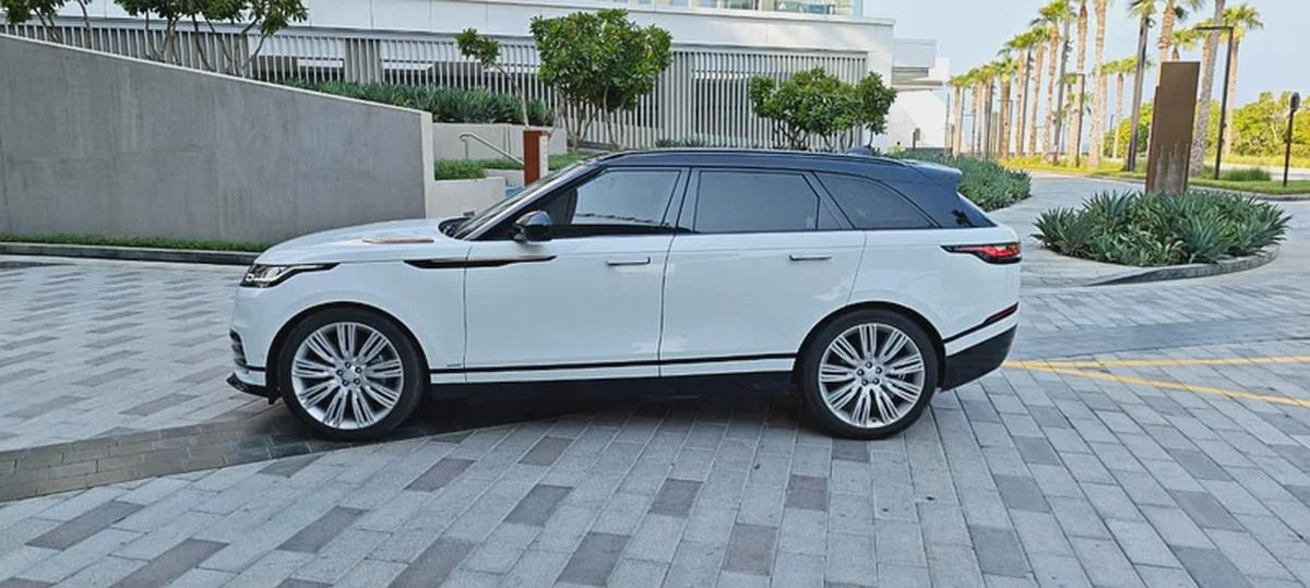 2019-Range Rover Velar P300 R-dynamic HSE-Excellent Condition-Full Service History-5-5
