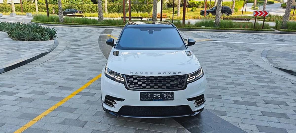 2019-Range Rover Velar P300 R-dynamic HSE-Excellent Condition-Full Service History-6-6