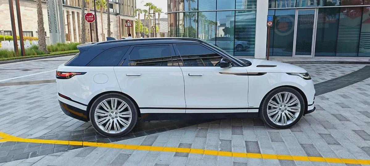 2019-Range Rover Velar P300 R-dynamic HSE-Excellent Condition-Full Service History-7-7