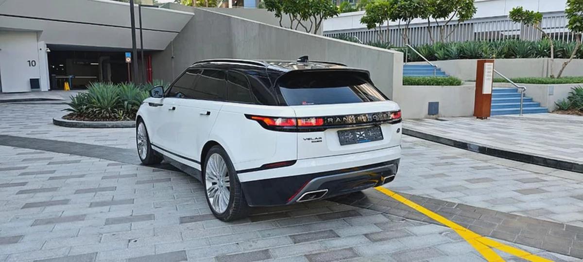 2019-Range Rover Velar P300 R-dynamic HSE-Excellent Condition-Full Service History-8-8