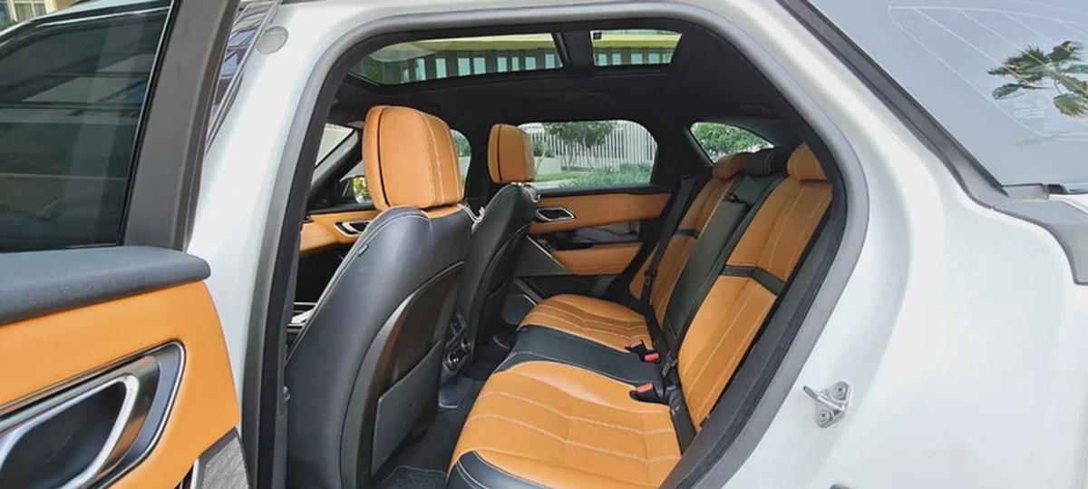 2019-Range Rover Velar P300 R-dynamic HSE-Excellent Condition-Full Service History-15-15